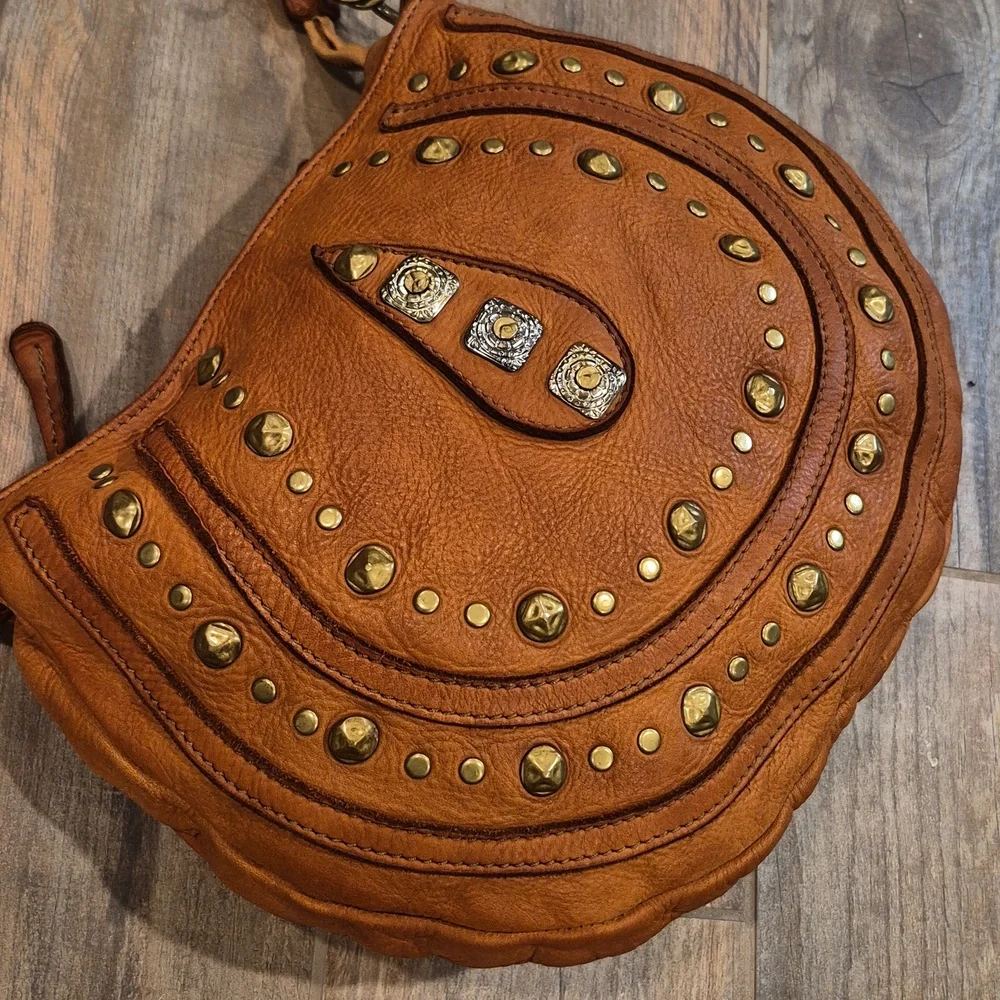 Bohemian Studded Detail Leather Horseshoe Shoulder Crossbody Bag - Picture 5 of 16